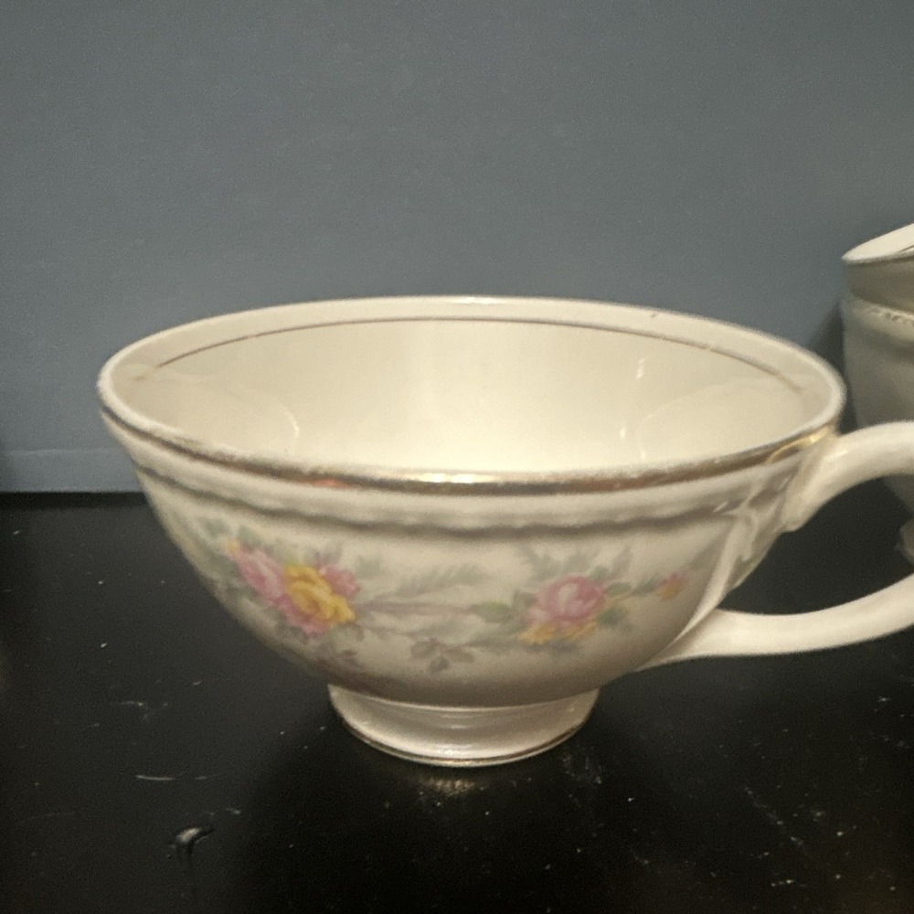 Set of 6 Ivory Porcelain Floral Tea Cups w/ Handles Gold Trim Pink Green